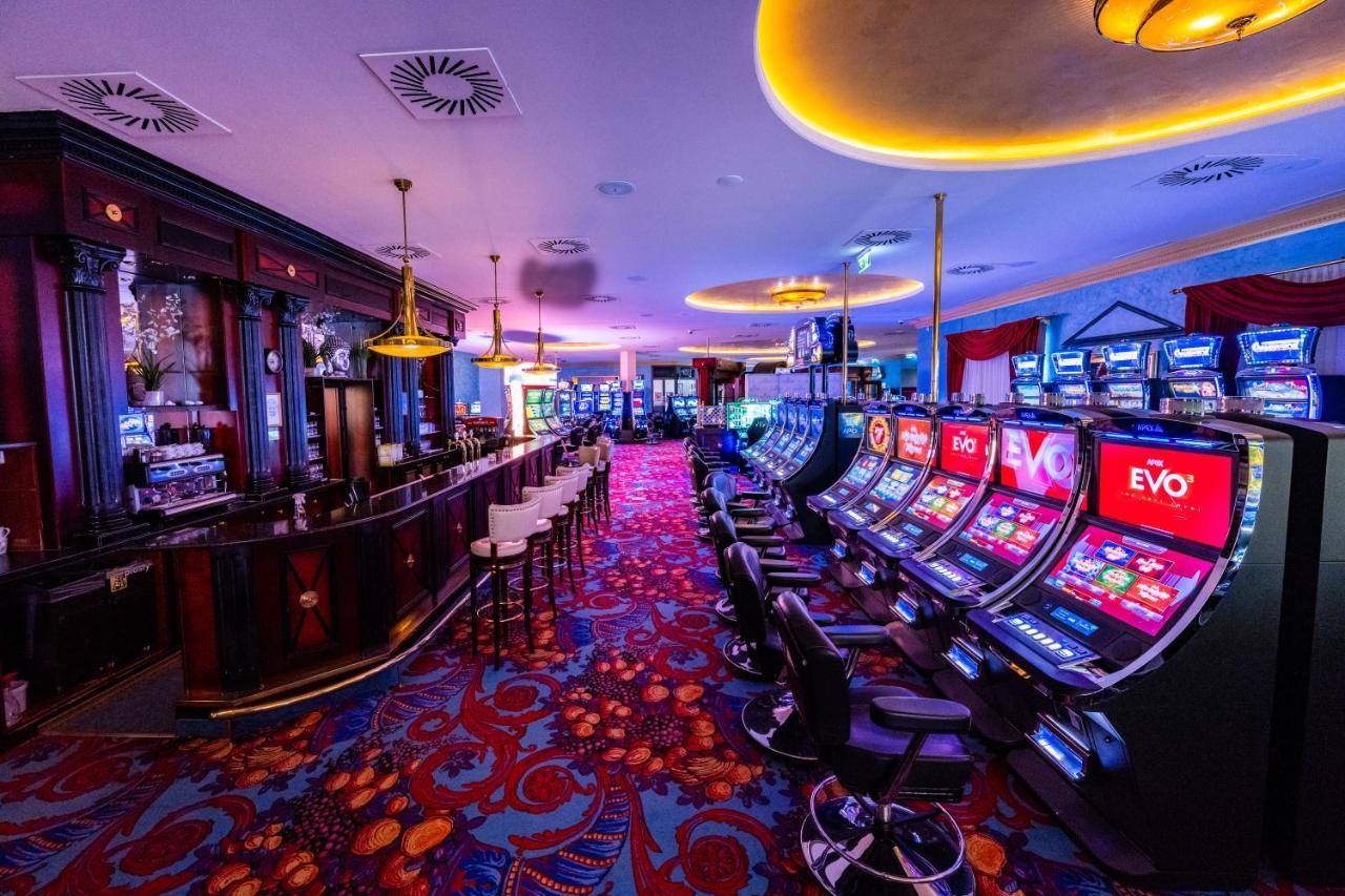 Imperial Casino Strazny Hotel 외부 사진