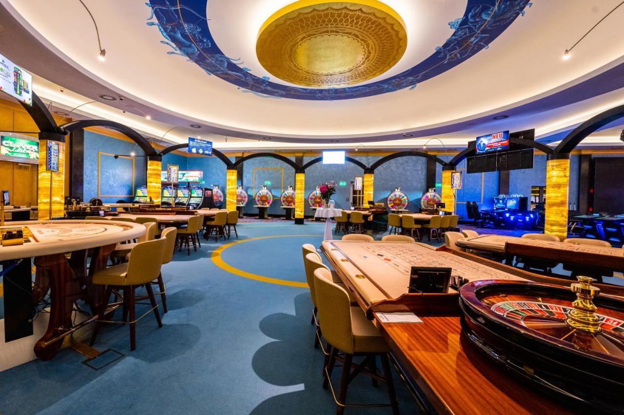 Imperial Casino Strazny Hotel 외부 사진
