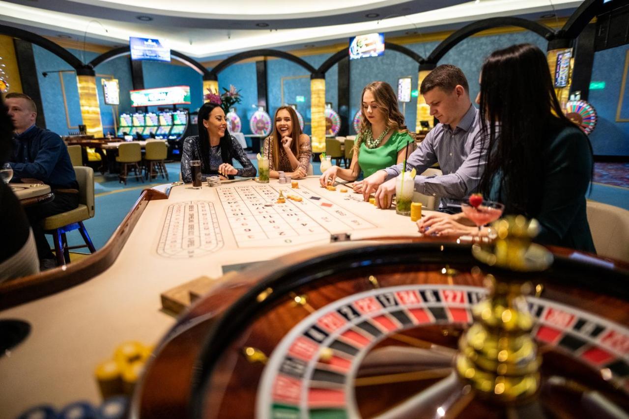 Imperial Casino Strazny Hotel 외부 사진