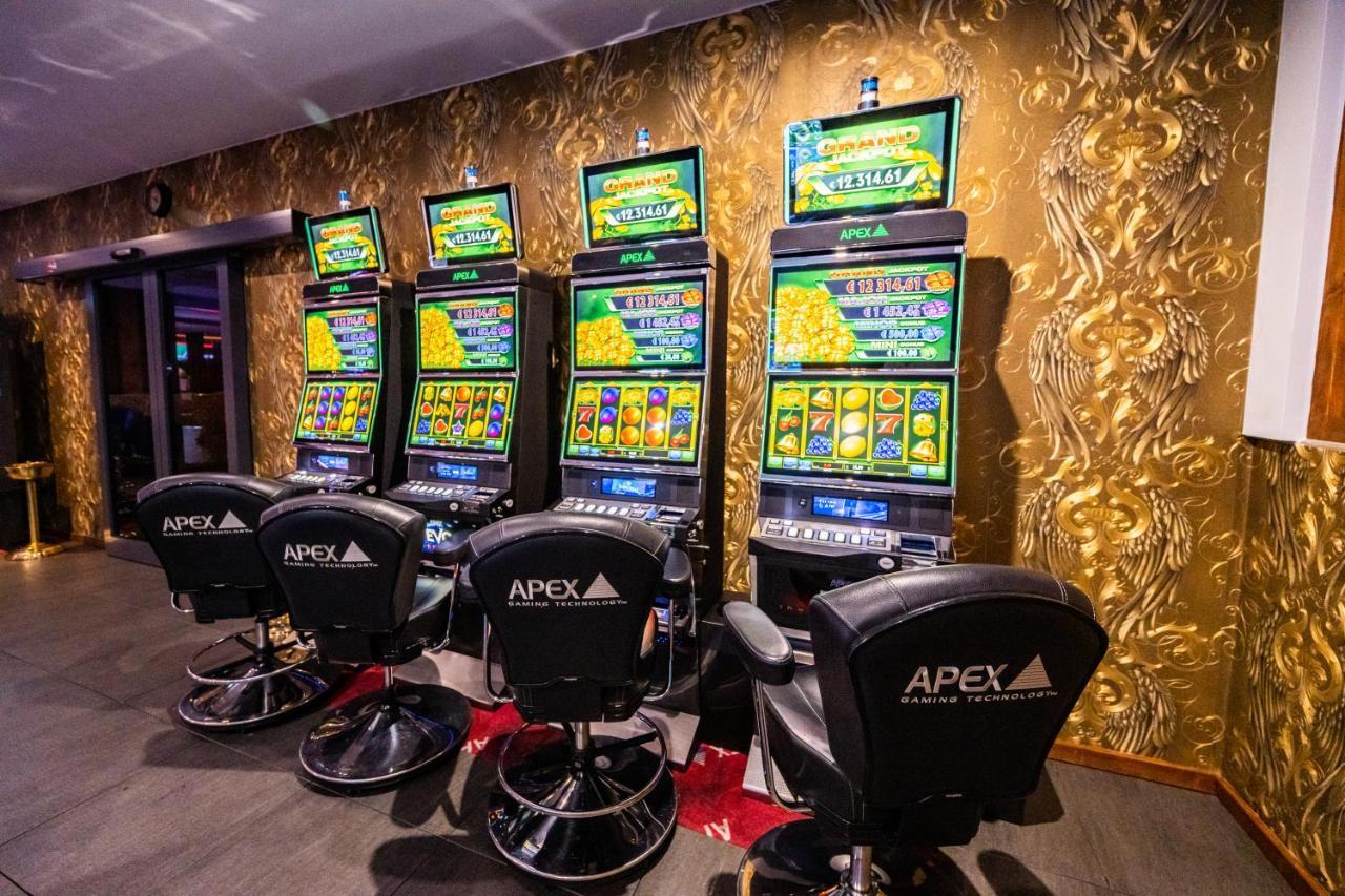 Imperial Casino Strazny Hotel 외부 사진